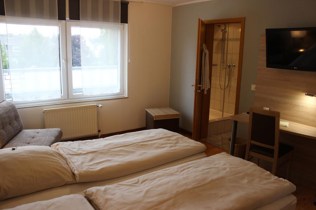 Hotel Dreimaedelhaus Espelkamp-Mittwald Екстериор снимка
